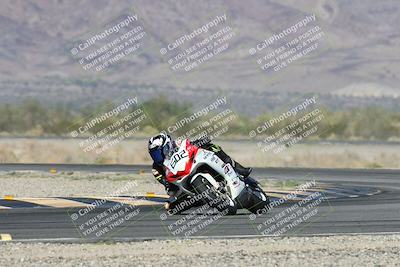 media/Nov-01-2025-CVMA (Sat) [[fc0f7531b8]]/Race 8-Supersport Middleweight/